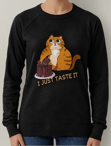 Buzo Un Gato Hambriento Come Un Pastel De Chocolate. Solo Lo