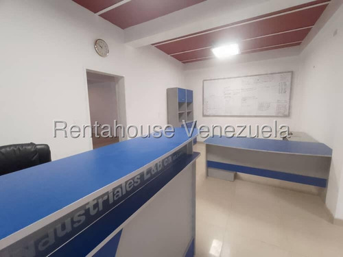 Oficina En Alquiler En La Morita Ii Aragua 25-11116 Irrr