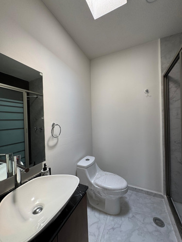 Casa Amplia En Venta Al Sur De Pachuca A 8 Min. De Plaza Explanada
