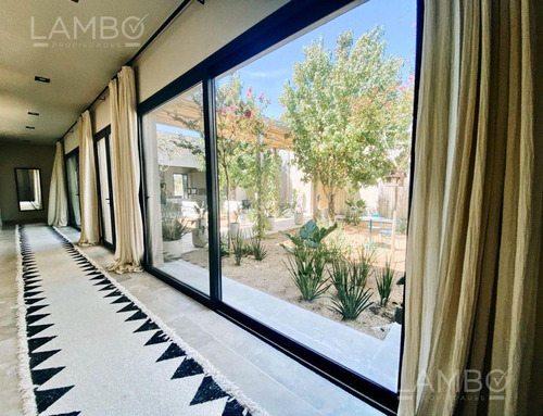 Imagen 6 de 21 de Venta- Casa- Pilar- Pilara- La Volanta