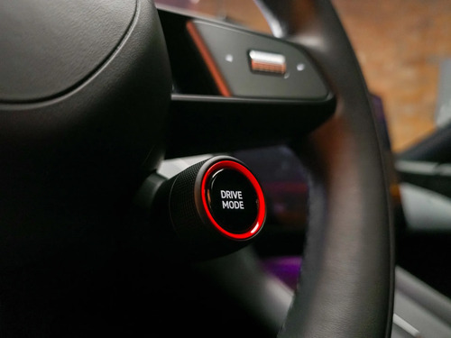 Xiaomi Yu7 0.0 Standard (96,3Kwh)