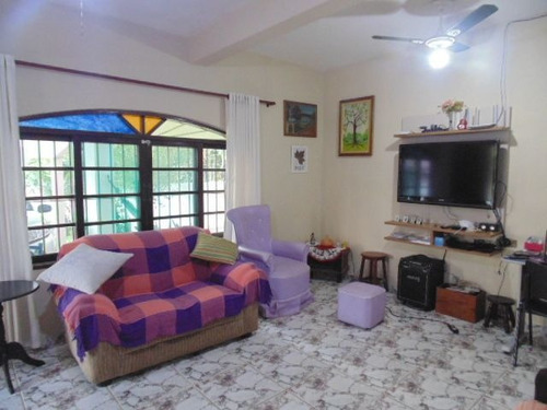 Imagem 15 de 30 de Casa Com Amplo Quintal E Piscina - Ca3651