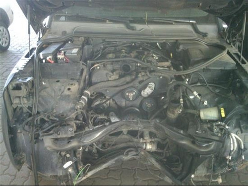 Imagem 2 de 3 de Land Rover Discovery 3 Diesel Sucata Para Retirada De Peças