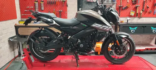 Ns200