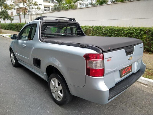 Imagem 10 de 12 de Chevrolet Montana Sport 1.4 Econoflex 8v 2p