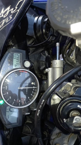 Imagen 8 de 13 de Yamaha R 1 2006