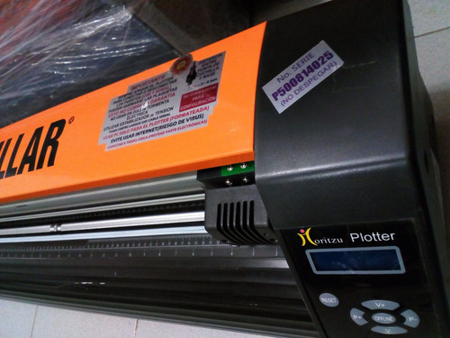 Plotter Profesional Para Cortes De Contornos (Usado)