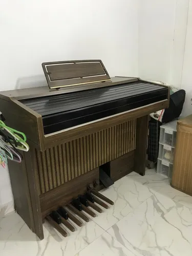 Órgano Yamaha Electone (Usado)