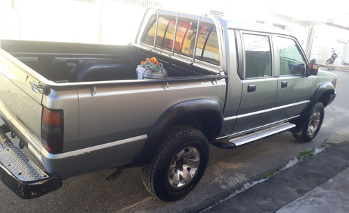 Mitsubishi L200 2.5 Td 4x4 Cd 4p