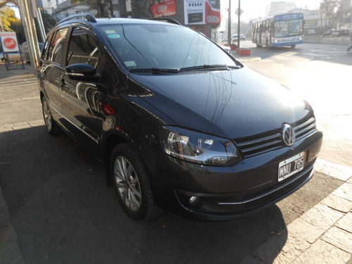Imagen 14 de 17 de Volkswagen Suran 1.6l Higline C/gnc Año 2013
