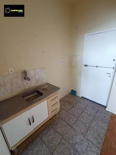 Imagem 12 de 15 de Ótima Kit Perto Do Hospital Santa Casa Santa Cecília! - Clh58