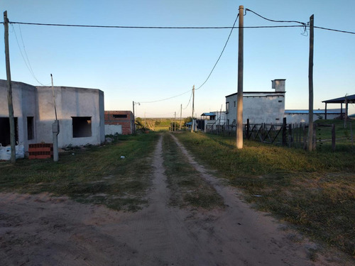 Terreno En Venta, 600 M2, Esquina Corrientes, A 100m Del Rio