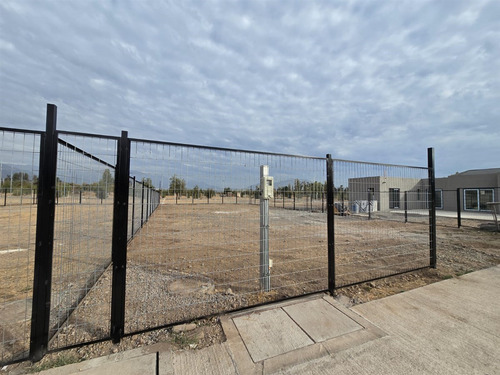 Sitio 500m2 En Venta En Pirque, Condominio Los Almendros
