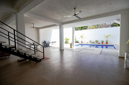 Imagen 14 de 30 de Casa En Venta En Bucerias A Pasos De La Playa