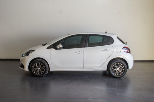 Peugeot 208 1.5 Active