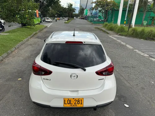 Mazda 2 Sport 1.5 Touring At