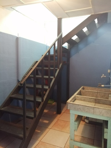 Imagen 5 de 14 de Urge Vender Propiedad Con Casa Grande De Dos Pisos