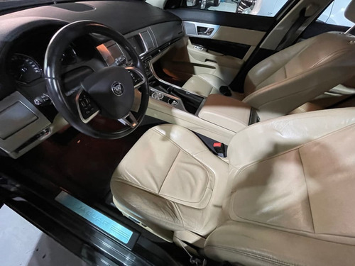 Imagem 10 de 12 de Jaguar Xf Sport Luxury 2.0 Tb