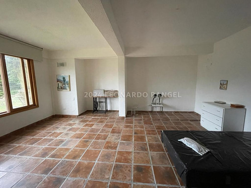 Se Vende Exclusiva Finca De 88 Hectáreas A Puerta Cerrada En Cacute Estado Mérida.