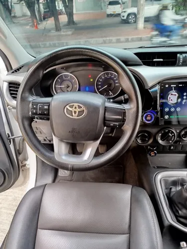 Toyota Hilux 2.4l 4x4
