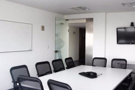 Imagen 3 de 3 de Oficina Corporativo Aaa, Frente Torre Manacar