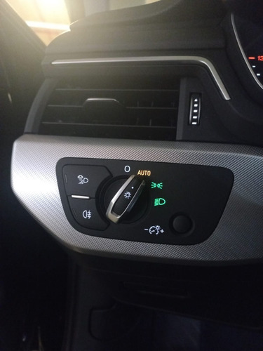 Imagem 5 de 14 de Audi A4 - 2018/2018 2.0 Tfsi Ambiente Gasolina 4p