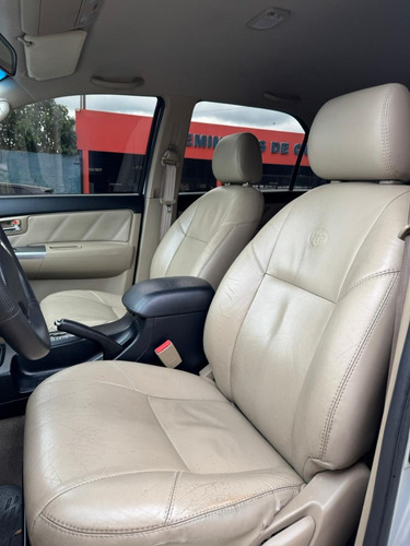 Toyota Hilux SW4 2.7 SR 4X2 16V FLEX 4P AUTOMÁTICO