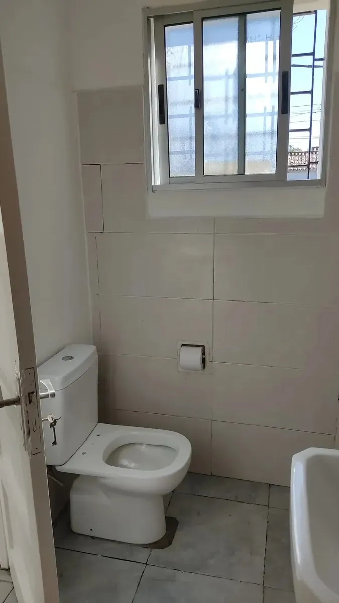 Casa: 1 Dormitorio (entrada De Auto) · Foto 5