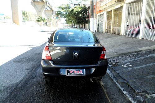Renault Clio Sedan 1.0 Flex 2006/2006