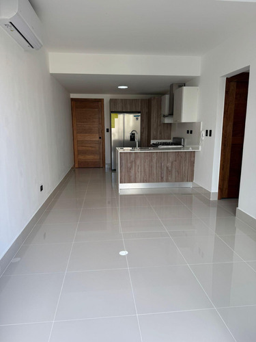 Apartamento A Estrenar Con Linea Blanca En Serralles