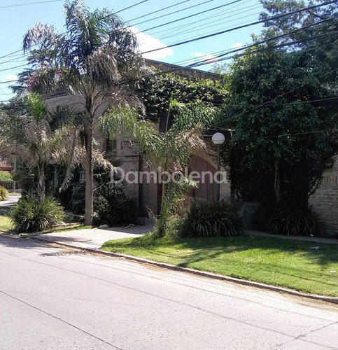 Imagen 3 de 14 de Local En Venta O Permuta Ubicado En Moreno, Moreno