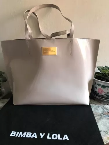 Bolsa grande Bimba Lola,precio mayoreo $675