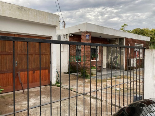 Muy Linda Casa En Venta !!! Gran Oportunidad !!!- Ref: 1388