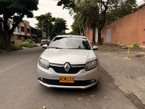 Renault Logan 1.6 Dynamique