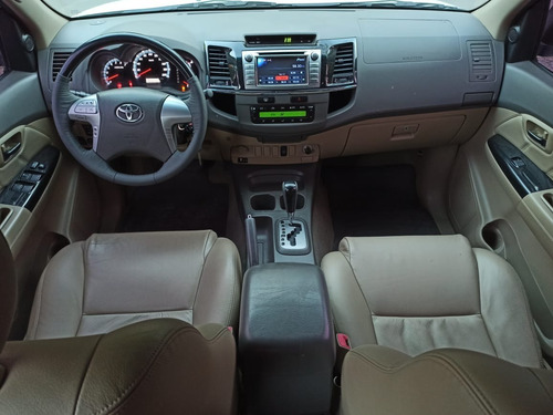 Toyota Sw4 2.7 Srv Cuero At 4x2 7as 2013 Oportunidad Liquido
