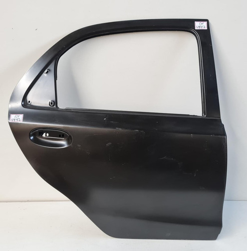 Imagem 2 de 10 de Porta Traseira Direita Toyota Etios Sedan 2012 A 2020