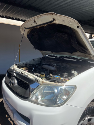 Toyota Hilux 2.5 Cab. Dupla 4x4 4p