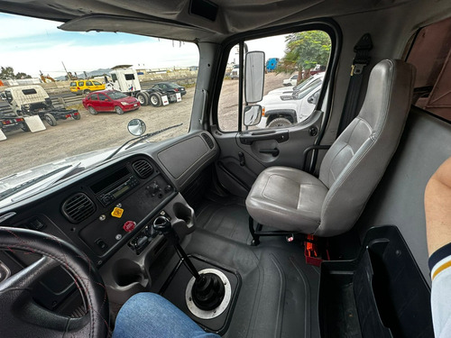 Tractocamion Freightliner M2 Año 2007 Quinta Rueda Mulita