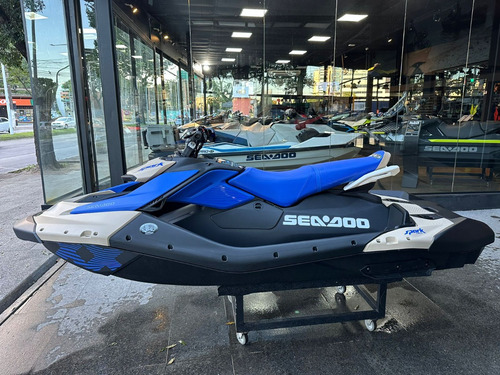 Seadoo Jet Ski Spark Trixx 3up - 2025