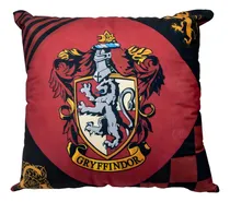 Comprar Almofada Veludo Hogwarts Grifinoria Harry Potter Geek Nerd Zonacriativa Decorativa