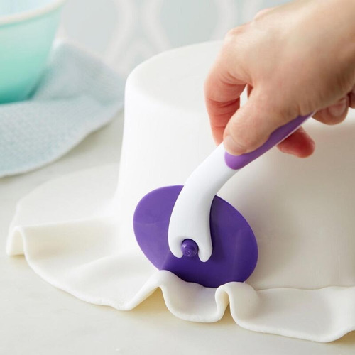 Imagen 1 de 5 de Cortante Rueda Para Fondant Set X 3 Wilton Titanweb