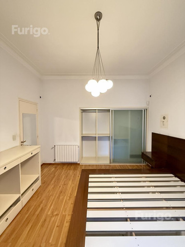 Venta. Departamento Planta Alta De 3 Dormitorios Con Terraza