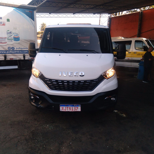 Iveco Daily 45170 2023 Plataforma Guincho Completa Com Ar