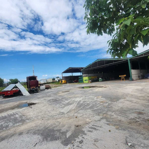 Bodega En Venta En Apodaca