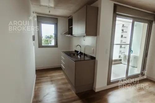 Apartamento De Un Dormitorio En Venta Con Renta En  Pocitos - 208