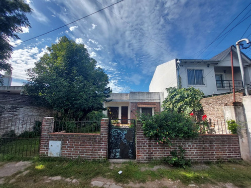 Casa En Venta En Muñiz