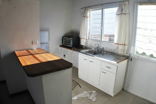 Imagen 4 de 11 de En Venta Casa De Dos Dormitorios Colonia Del Sacramento