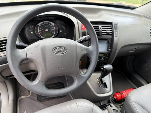 Hyundai Tucson Tucson 2.0 MPFI GLS 16V 143CV 2WD FLEX 4P AUTOMÁTICO