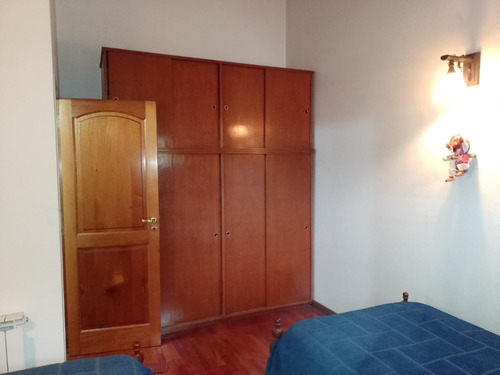 Imagen 5 de 24 de Venta De Chalet En Adrogué