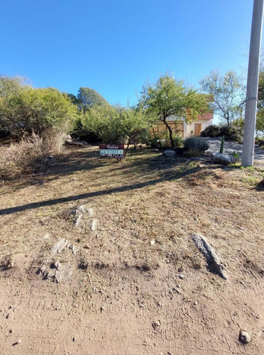 Imagen 3 de 8 de Vendo Lote En Prados De La Riviera - Agua De Oro!